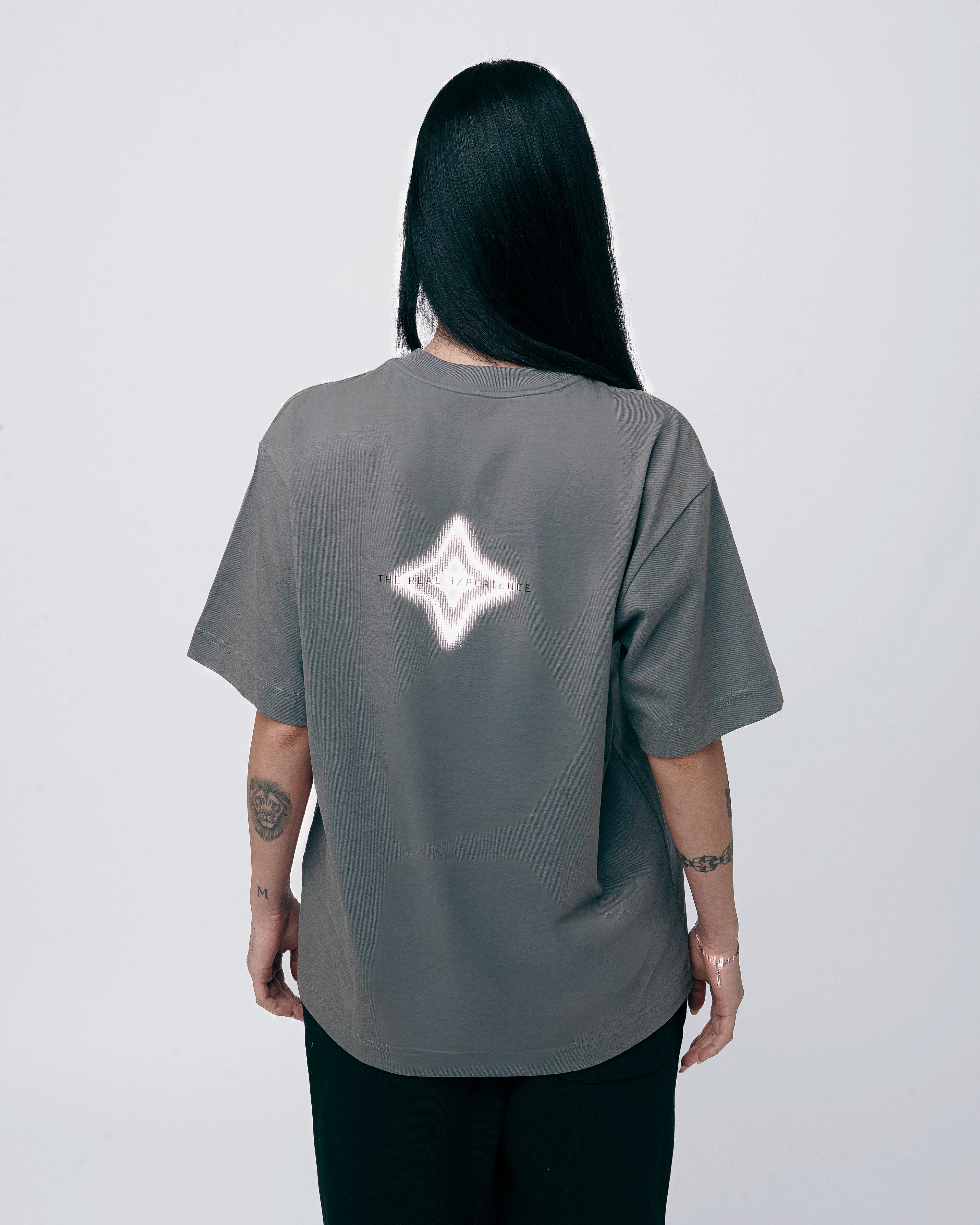 TR3/The Real 3xperience/Retro logo tee